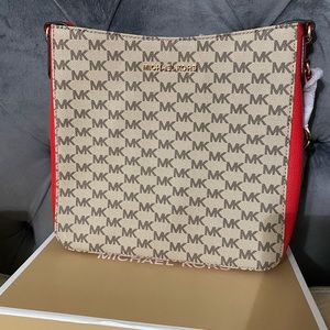 😍 Michael Kors LG MESSENGER Crossbody sangria